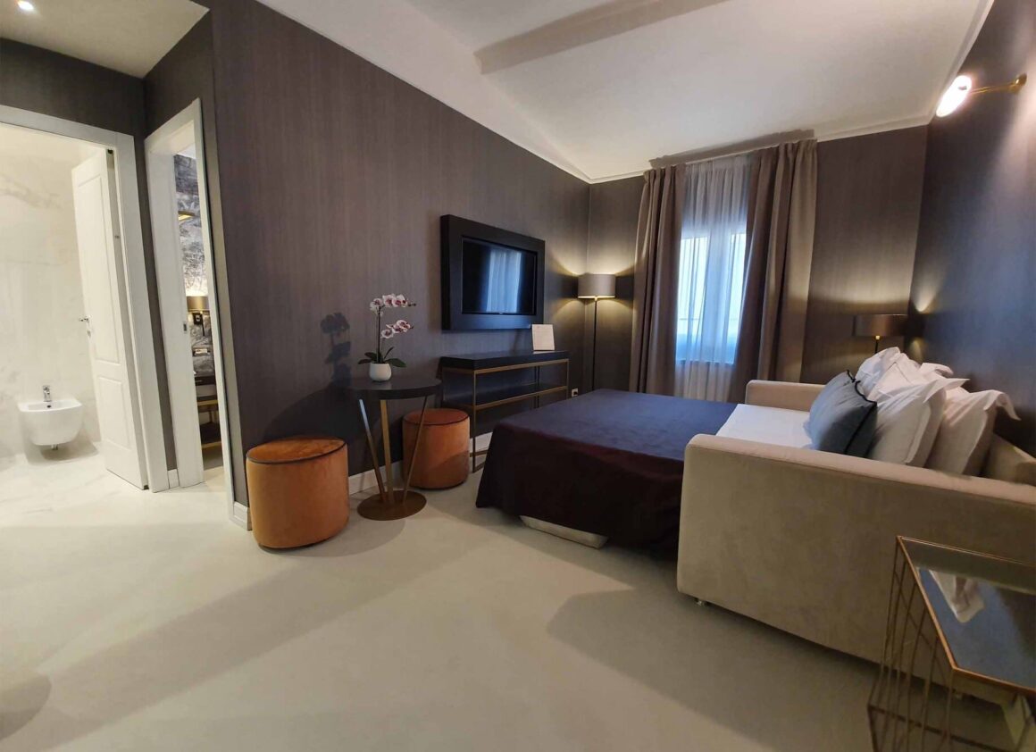 SUITE