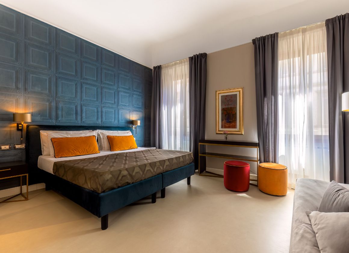 JUNIOR SUITE